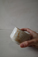 Small square earphone splodge mug