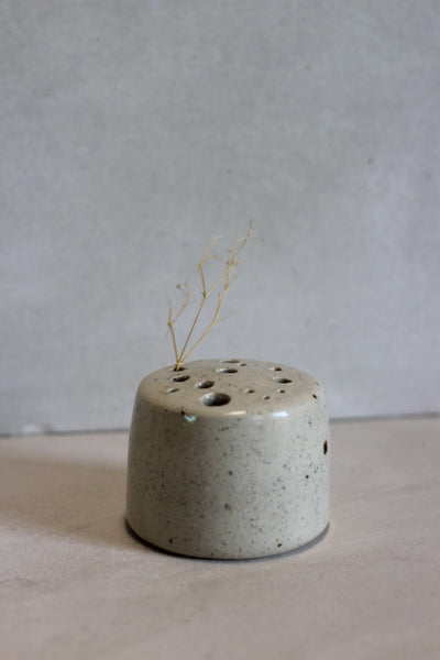 Small flower arranging vessel